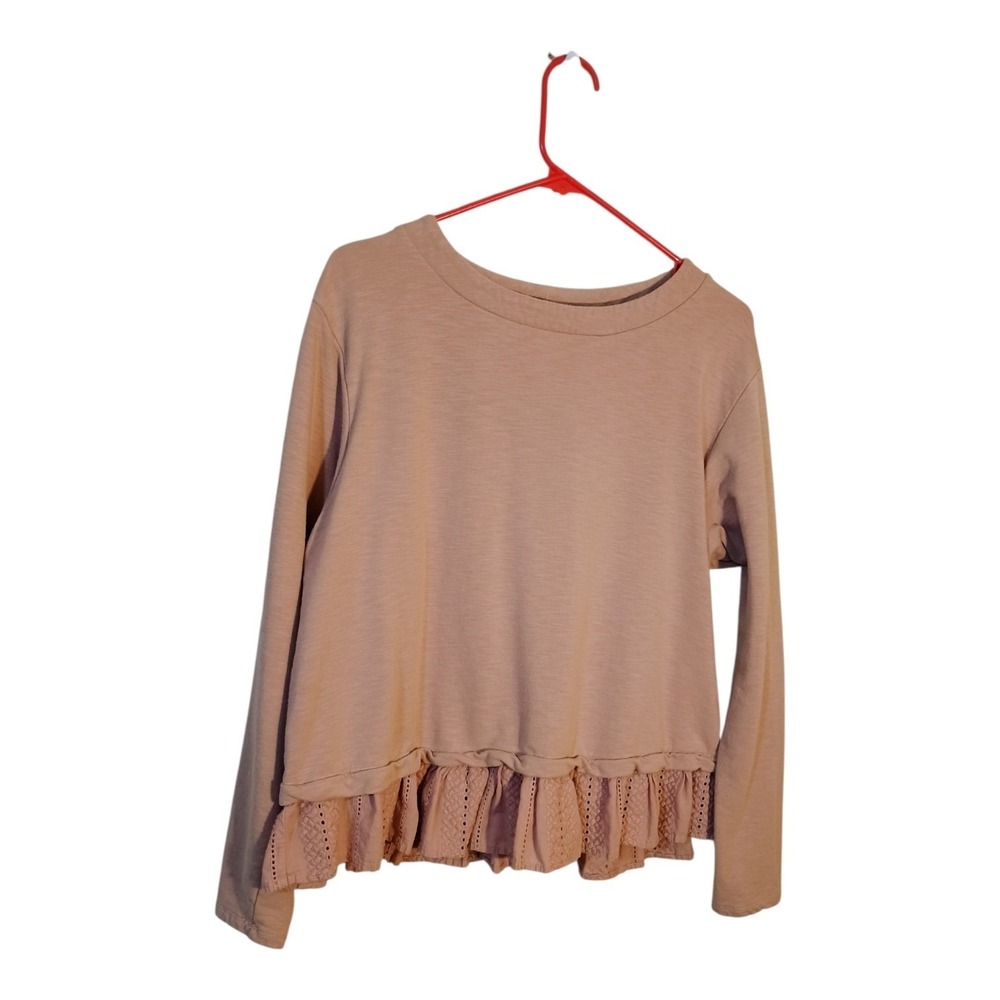 Altered State Women's L Mauve Ruffle Bottom Button Detail Back Sweatshirt READ
